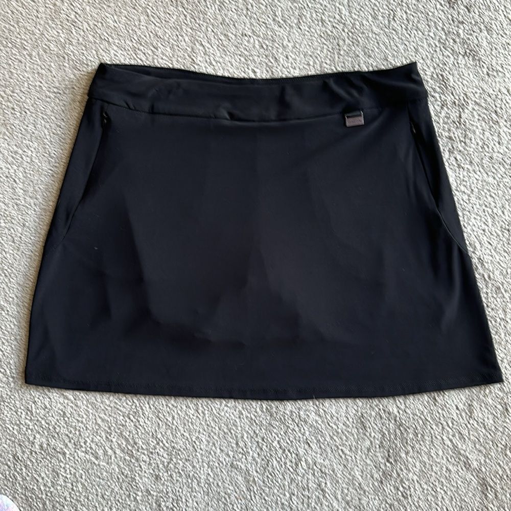 Michael Tyler Skort! - Picture 7 of 9